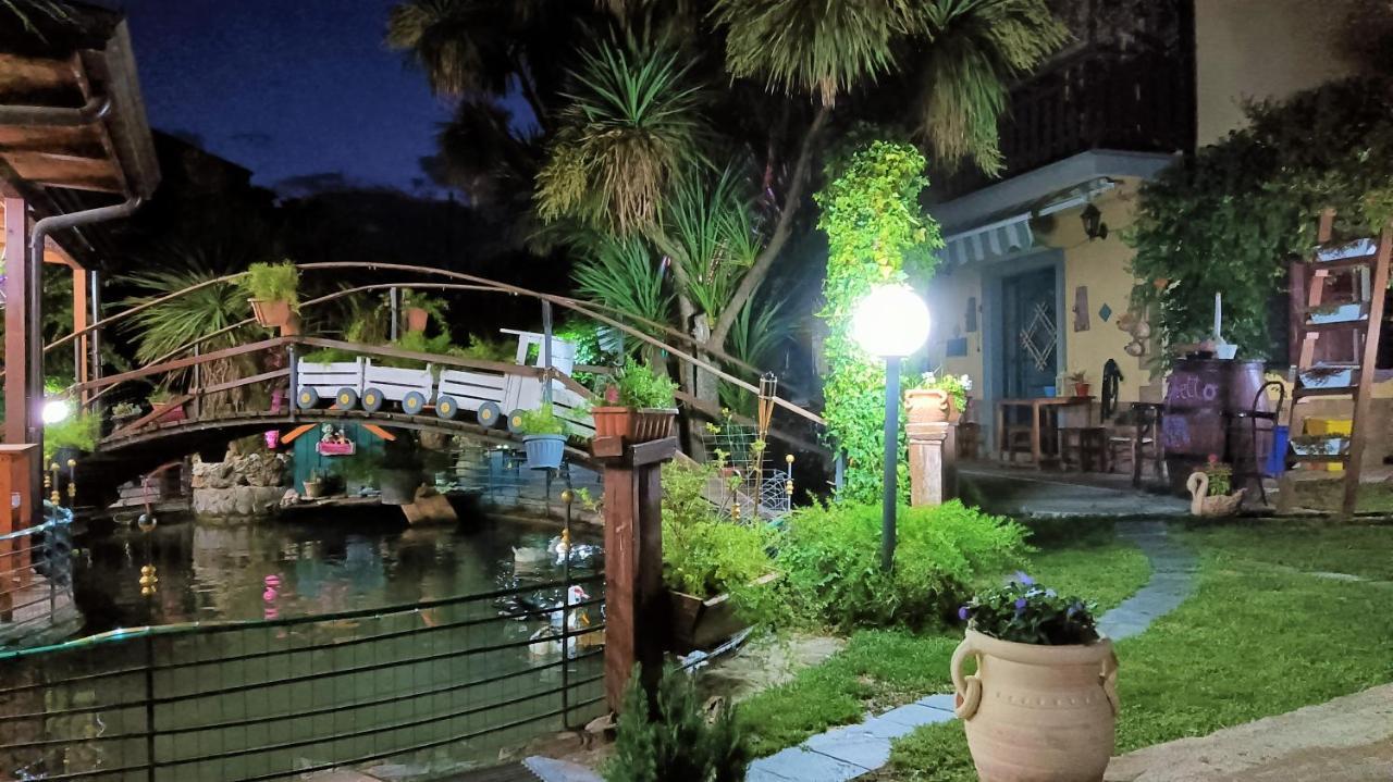 Bed and Breakfast Il Laghetto Кастровиллари Экстерьер фото